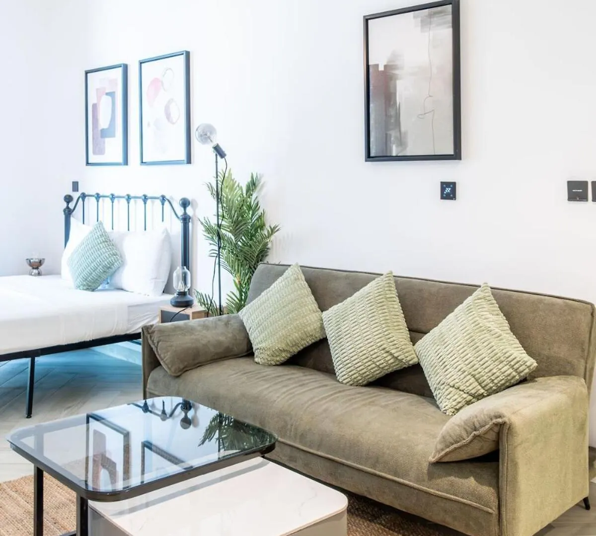 Apartment Stylish Super Studio In Jvc Dubai United Arab Emirates