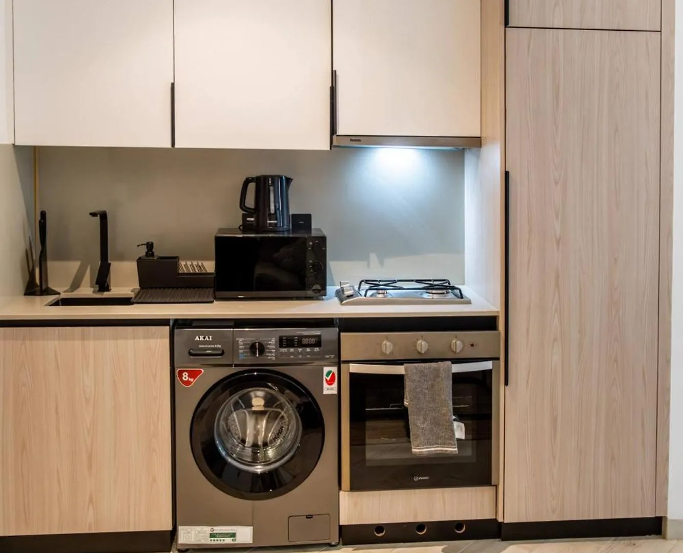 Stylish Super Studio In Jvc Dubaj
